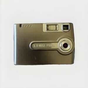 Oregon Scientific ThinCam DS6310 - 3.0MP Digital Camera - Silver - Powers On!